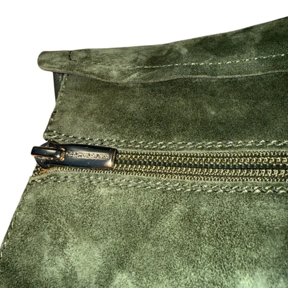 Vince Camuto 6.5M Pre-Owned Green Suede Laser Cut Woven Ankle Booties Cone‎ Heel